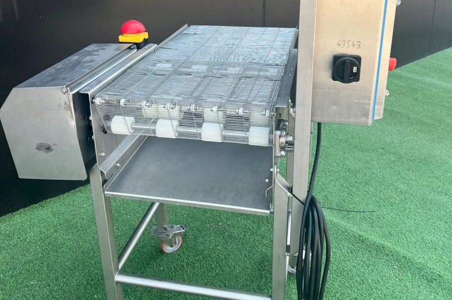 Cinta transportadora de malla móvil Bemei