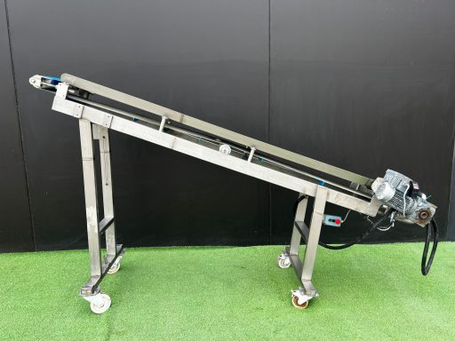 Cinta elevadora con separadores NN